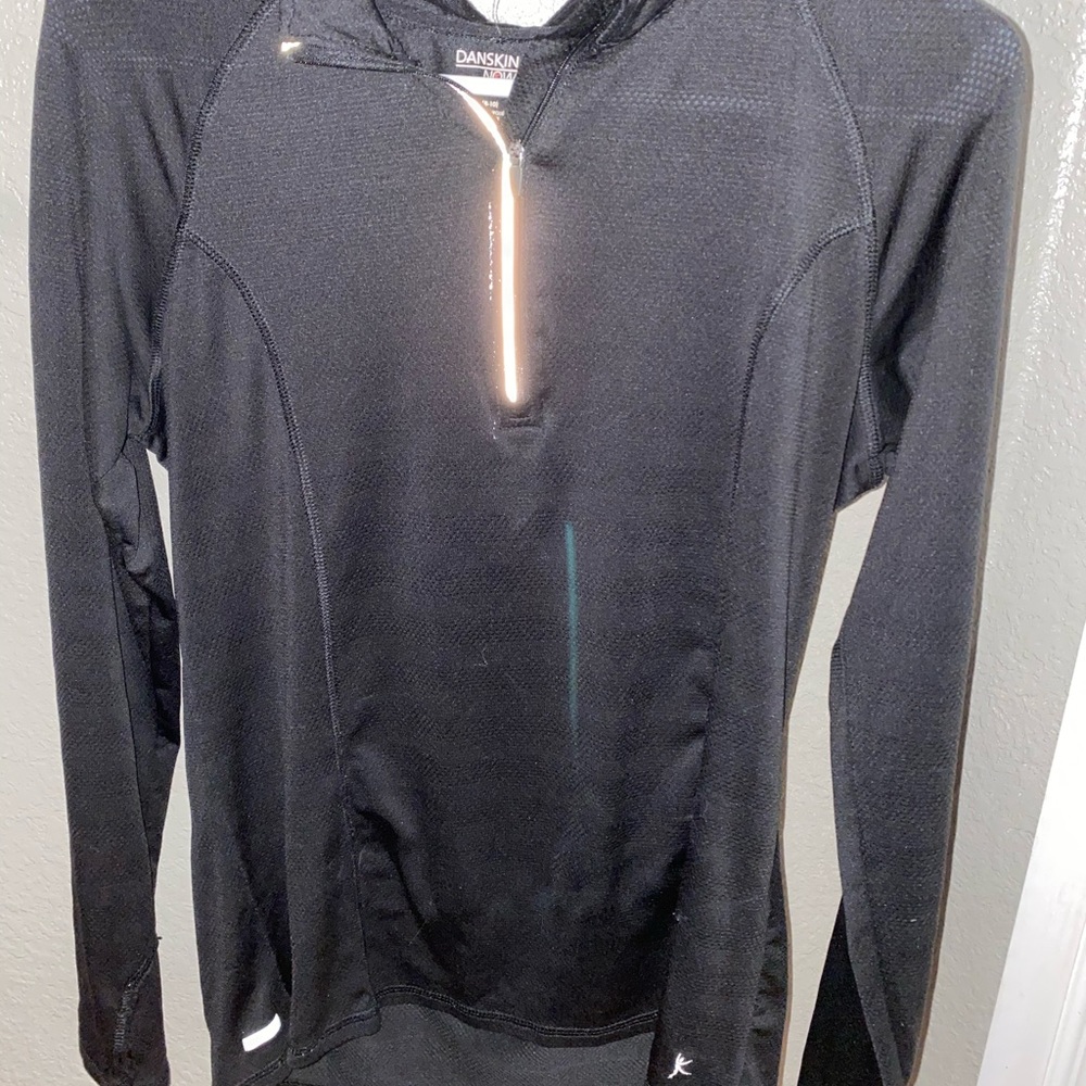 Lightweight running pullover